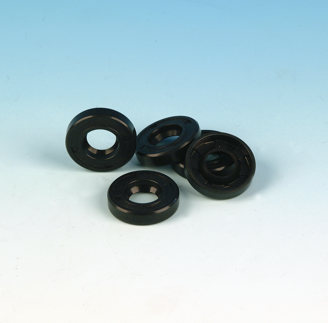 JGI-12002 - OIL SEAL GENERATOR SMALL END